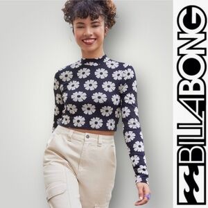 Billabong Women's Daisy Days Black Cropped Long Sleeve Top, Size S, MSRP $49.95